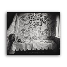 Printable Dead girl in coffin vintage postmortem black and white photo - vintage print poster
